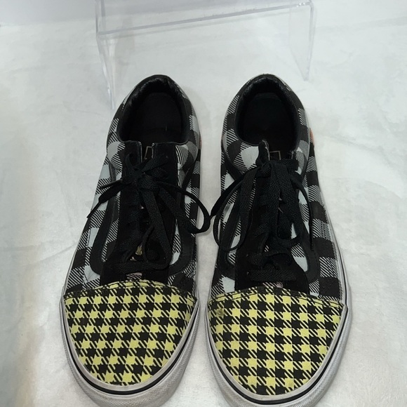 Vans old-skool “ plaid is not dead” gym shoes/sneakers. Men’s size 10. EUC. - Picture 3 of 6